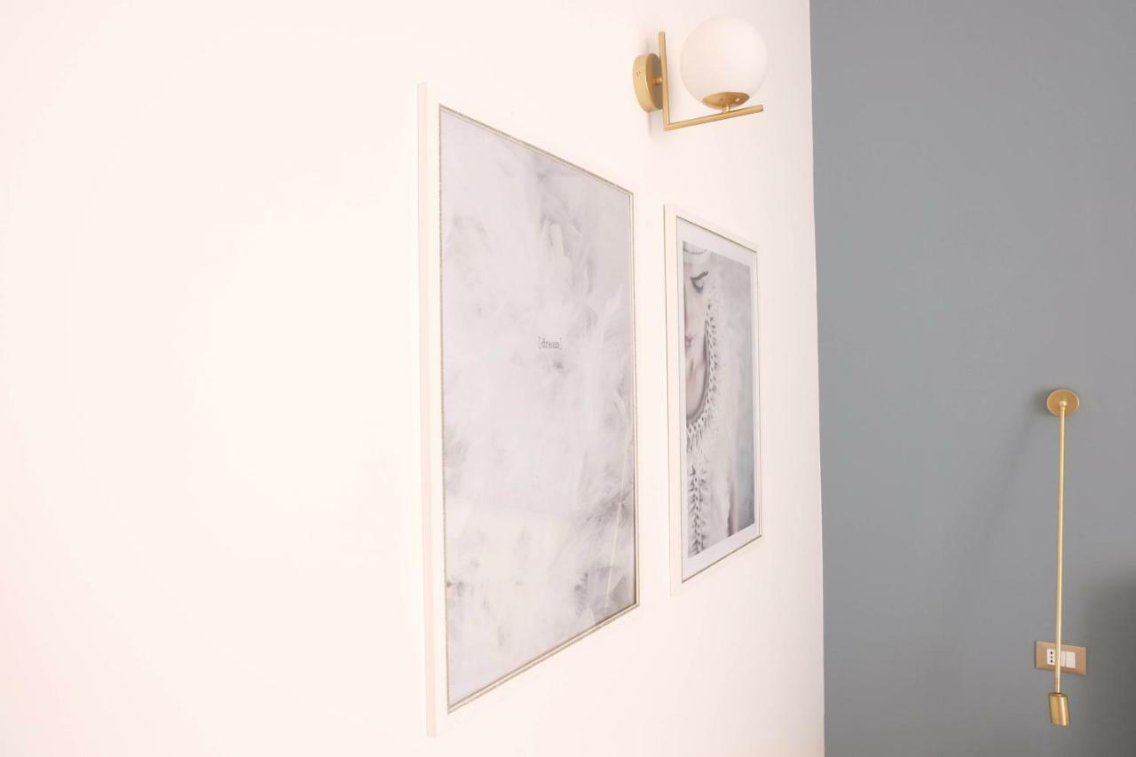 Orma Design Rooms - Historic Centre Каляри Екстериор снимка